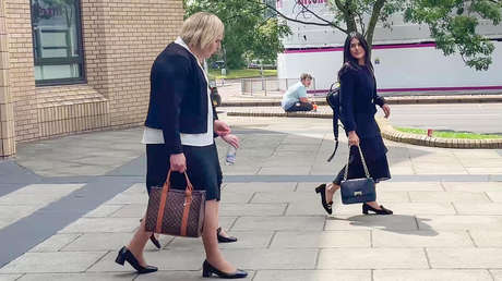 Primera diputada trans de Reino Unido se declara culpable por acoso a su exmujer