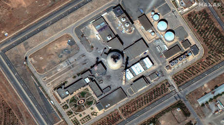 "Bombardeo a plena luz del día": Irán exige explicaciones a la ONU tras el ataque israelí a reactor de agua pesada