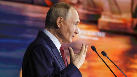 Putin: El nuevo orden mundial aparece como la salida del sol