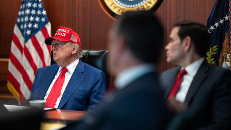 Trump arremete contra Medvédev