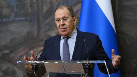 "Masoquismo político": Lavrov califica de "decisión suicida" el veto europeo a la energía rusa