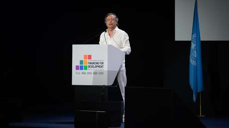 El motivo por el que Petro propone la liquidación del FMI