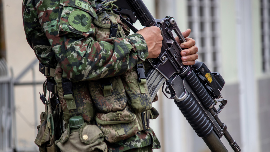 Hallan en Colombia una fosa común con 8 líderes sociales y religiosos