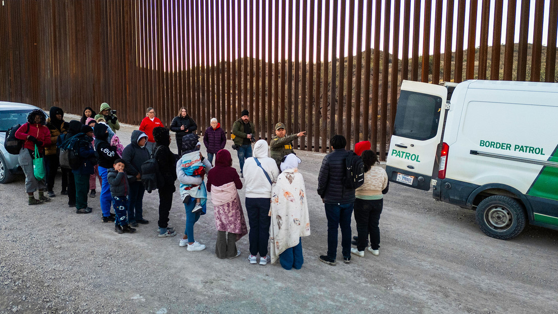 Juez bloquea decreto de Trump contra solicitudes de asilo de inmigrantes en EE.UU.