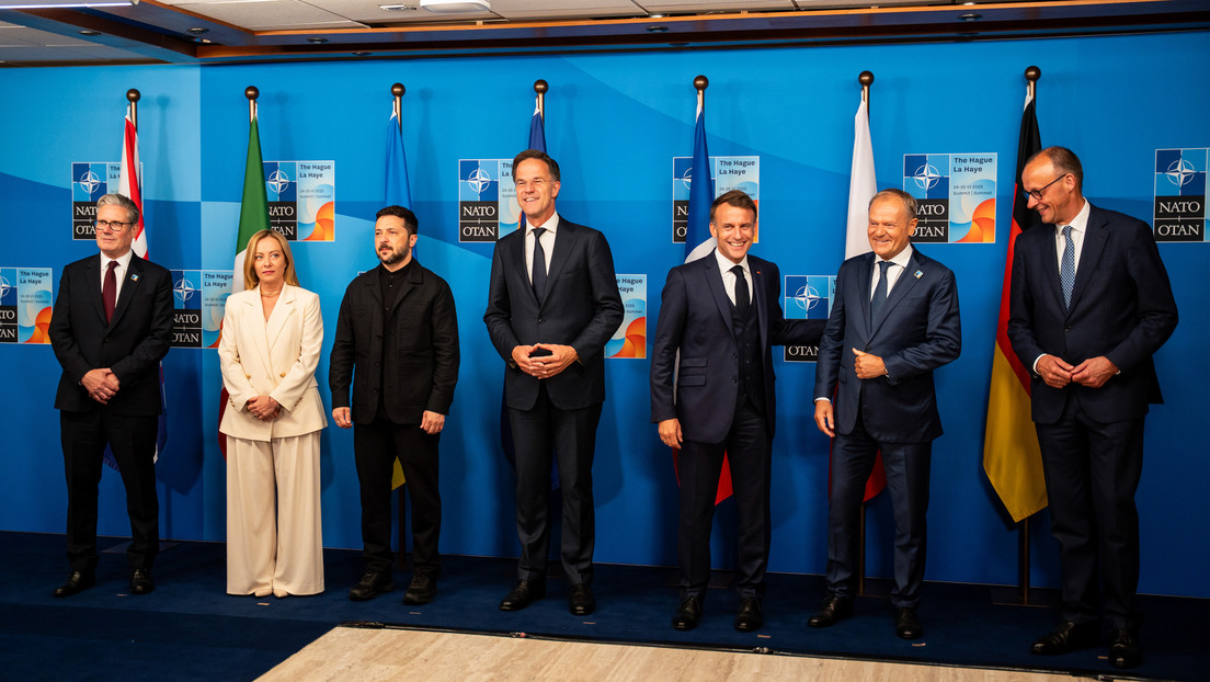 Politico: Países europeos consideran comprar armas de EE.UU para Kiev