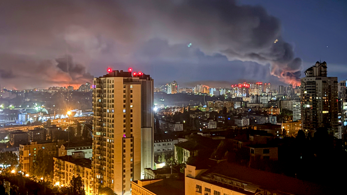 Rusia lanza ataque masivo contra blancos militares en Kiev en respuesta a actos terroristas de Ucrania