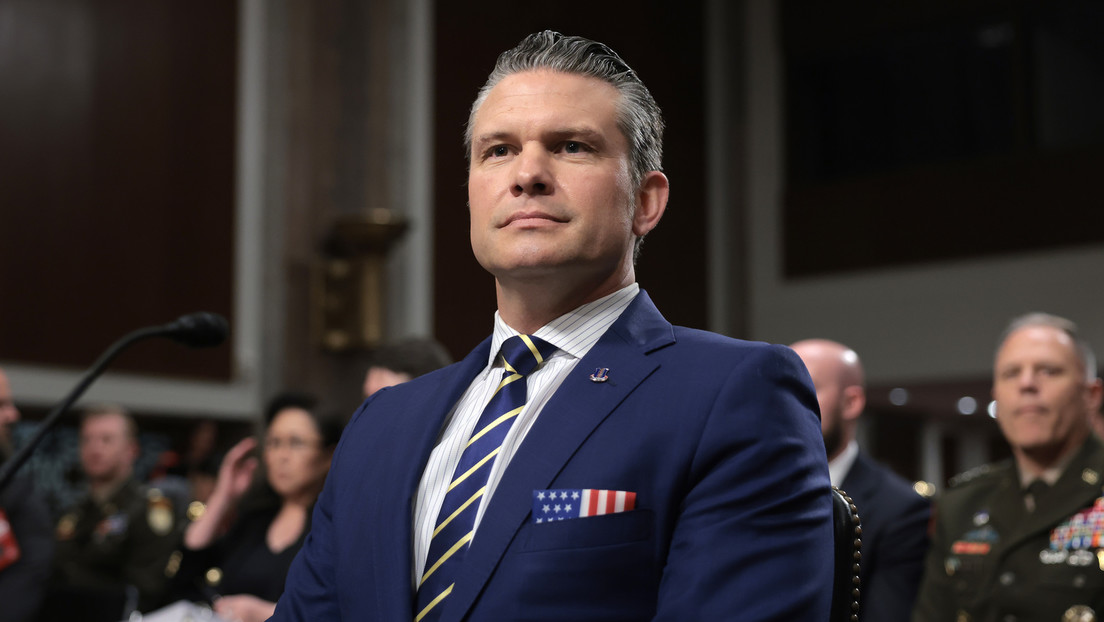 Este alto funcionario habría detenido los envíos de armas de EE.UU. a Ucrania (sin consultar a Trump)