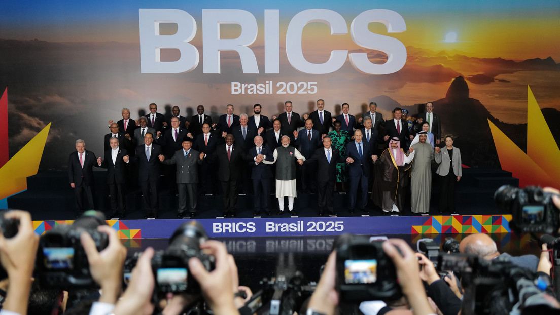 Amenazas, soberanías y alternativas: ¿Quién teme al fin del dólar?