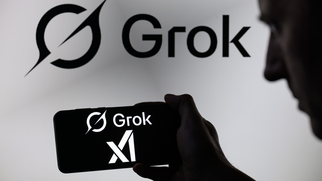 La IA de Elon Musk sorprende al 'venerar' a Hitler