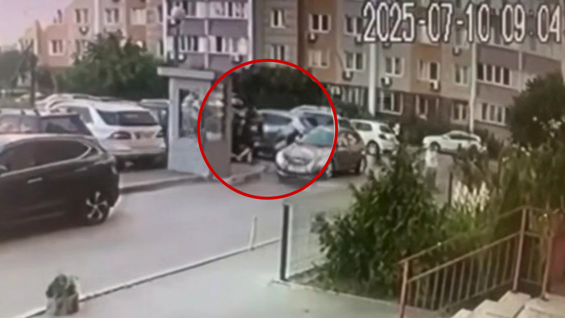 FUERTE VIDEO: Asesinan a balazos a un coronel ucraniano en Kiev a plena luz del día