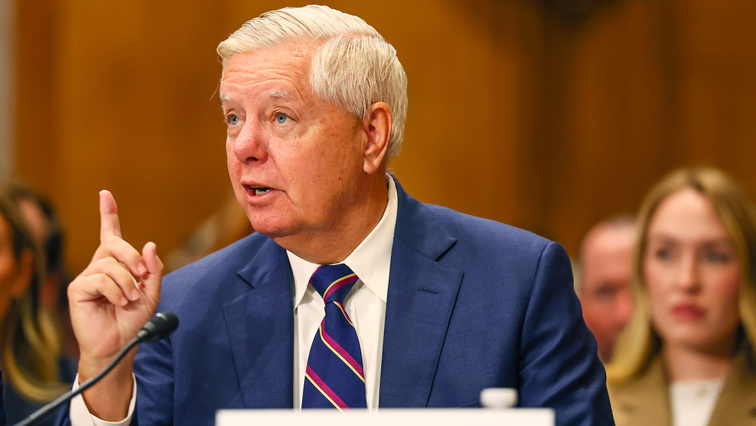 Periodista estadounidense acusa a Lindsey Graham de ser un "loco" hambriento de atención