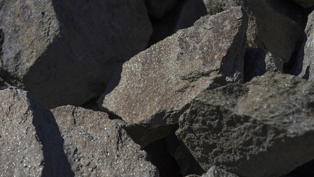 EE.UU. agita la tensión arancelaria con una enorme tasa 'antidumping' sobre una pieza clave de alta tecnología