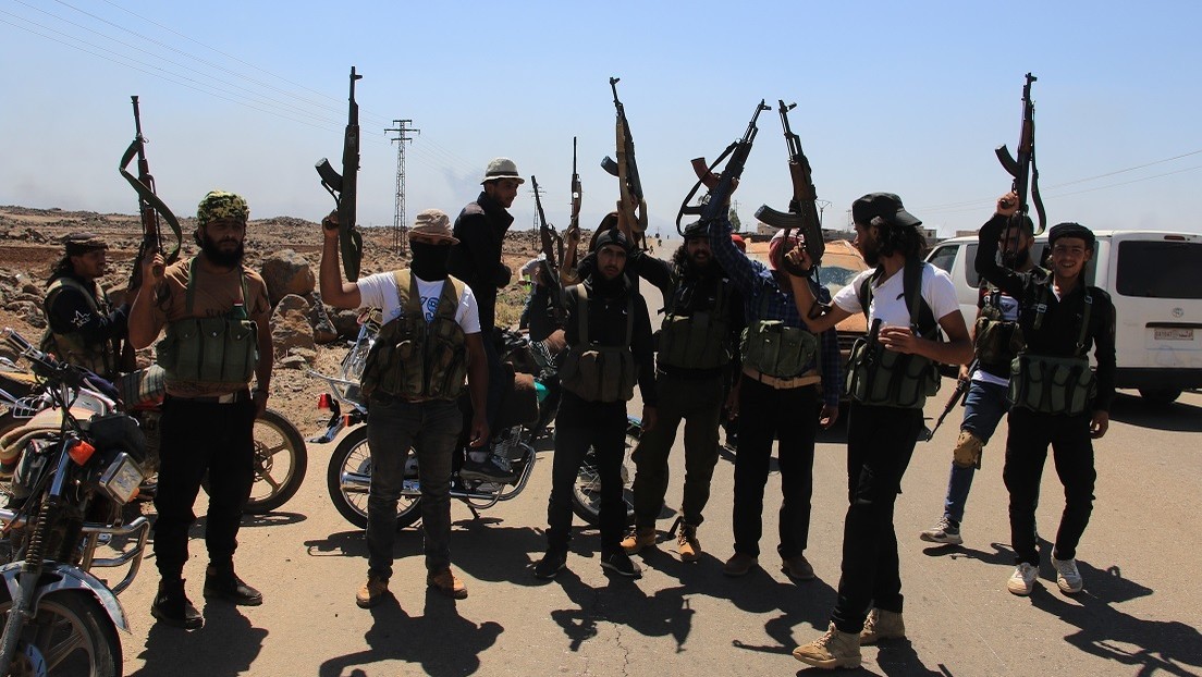 Damasco anuncia el envío de una fuerza especial al sur de Siria para calmar el conflicto armado