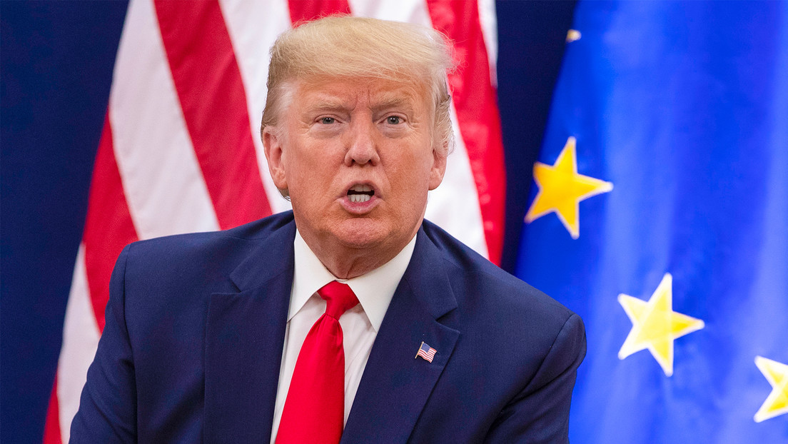 FT: Trump sube la presión arancelaria sobre la UE y exige un gravamen mínimo de 15-20 %