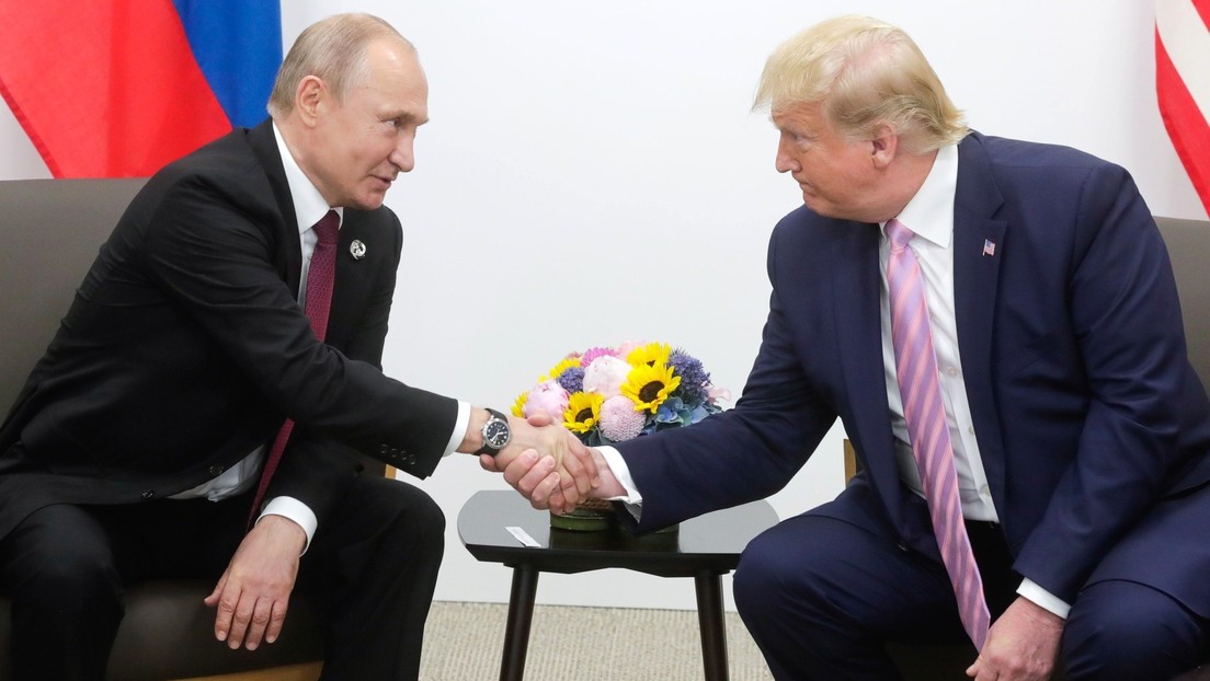Kremlin comenta si habrá una reunión entre Putin y Trump en Pekín