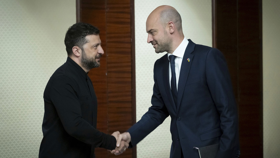 Francia llevará fábricas de drones a Ucrania