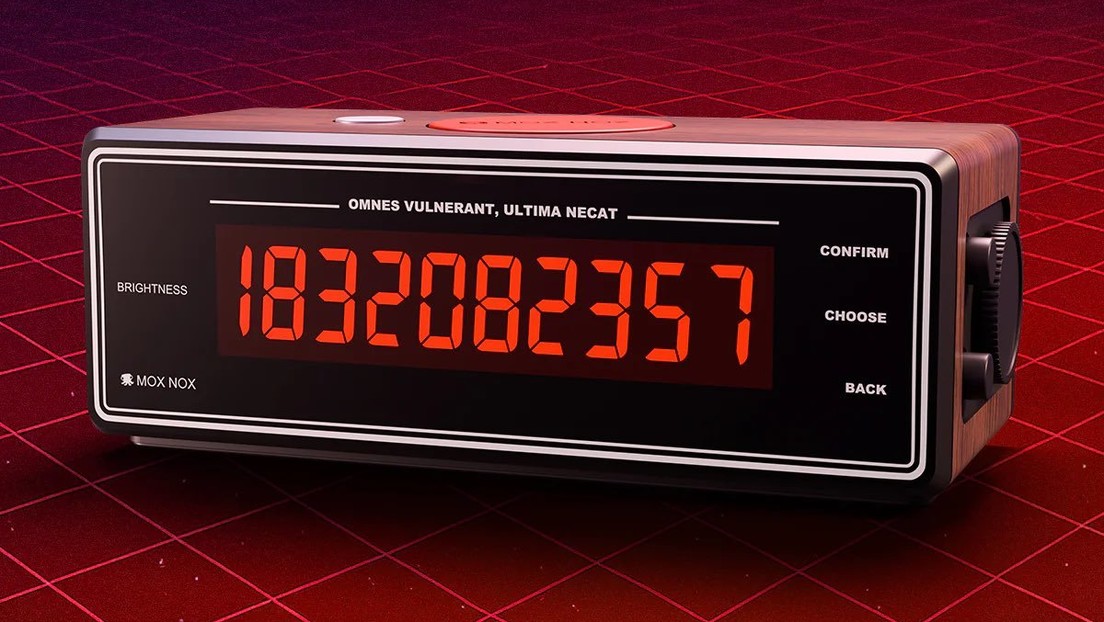 ¿Quieres saber cuánto tiempo te queda?: 'Youtuber' lanza a la venta el "reloj de la muerte"