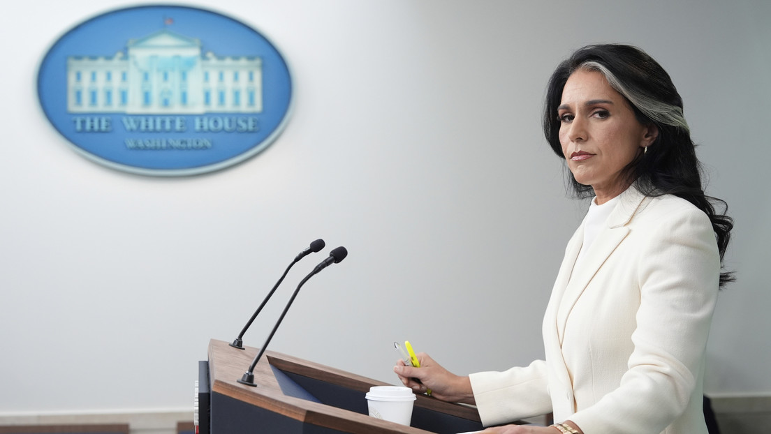 Directora de Inteligencia Nacional califica acciones de Obama de "golpe de Estado de varios años y conspiración traicionera"