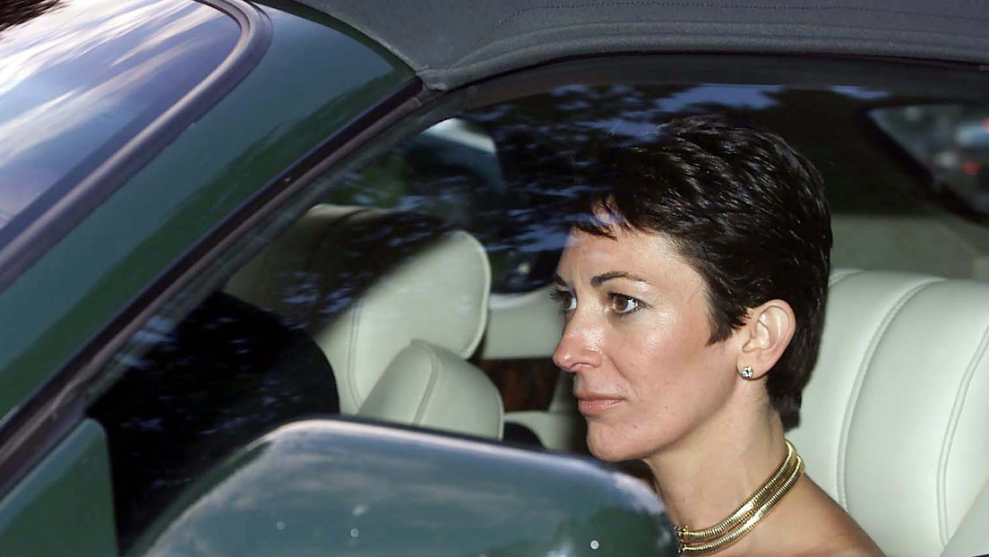 Ghislaine Maxwell revela información de "100 personas diferentes" vinculadas a Epstein