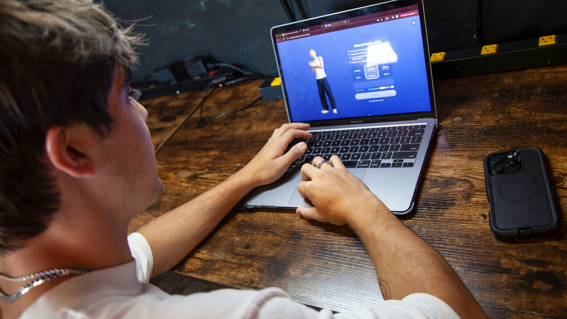 Adolescentes recurren a la IA en busca de amistad ¿Hay razones para preocuparse?