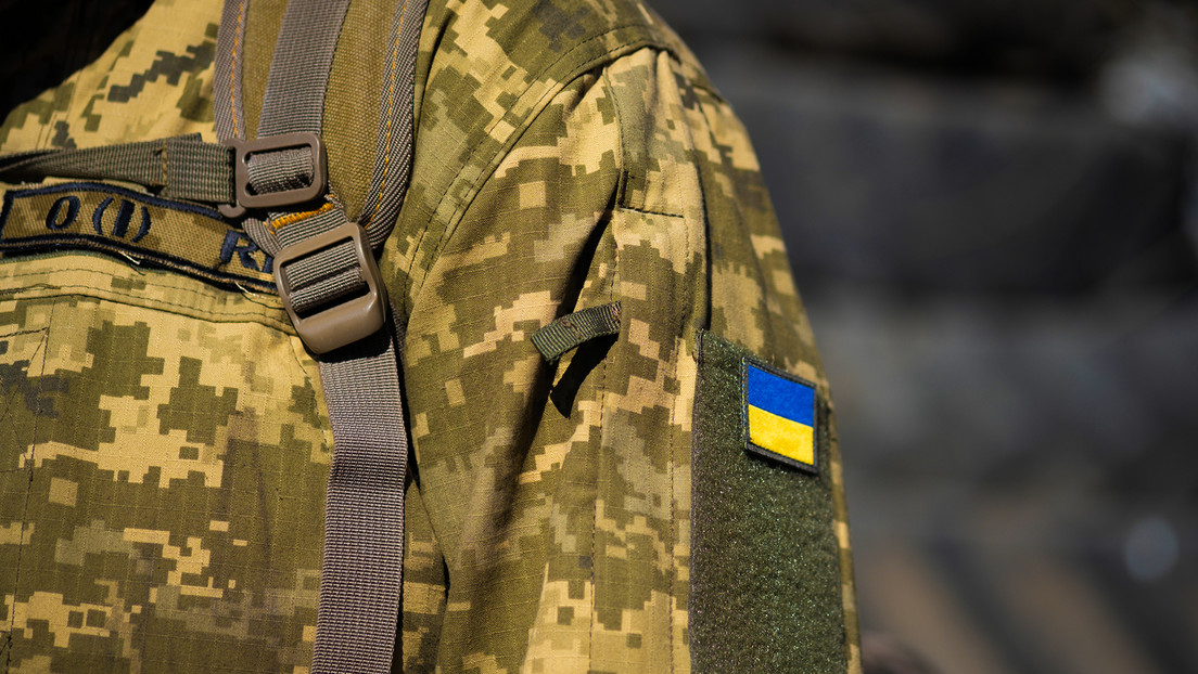 Orina con café: hermano de brasileño muerto en Ucrania describe las condiciones del frente