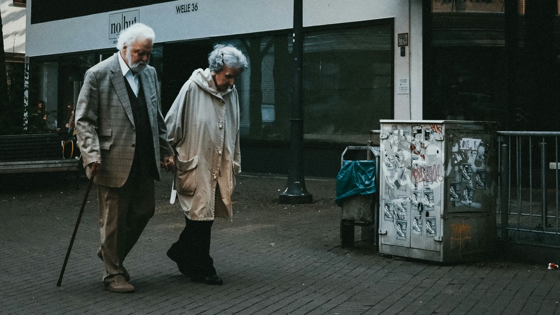 Revelan cuándo se acelera el proceso de envejecimiento del cuerpo humano