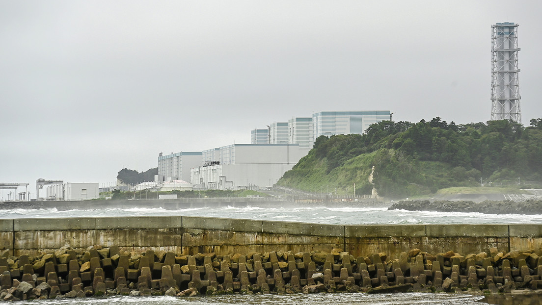 Evacúan la central nuclear japonesa de Fukushima por alerta de tsunami