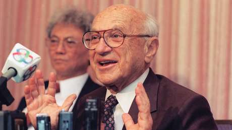 La frase 'anti-Estado' de Milton Friedman que reposteó Musk en su riña con Trump