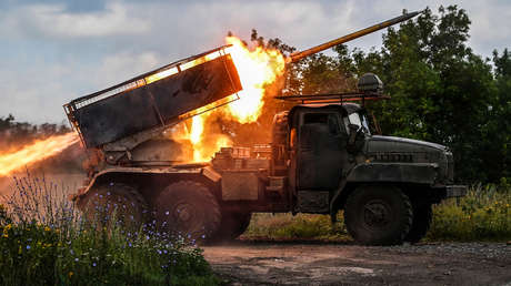 Rusia ataca una planta militar de Ucrania, varios sitios de producción y depósitos de drones