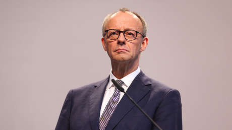 "No es una carpa de circo": Merz prohíbe izar la bandera LGBT en el Bundestag