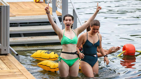 París autoriza a bañarse en el río Sena tras más de 100 años