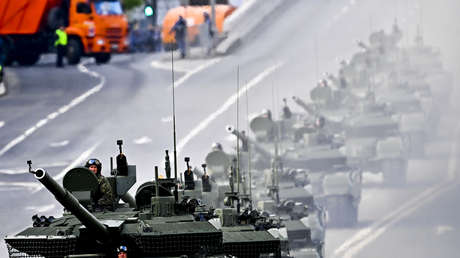 Rutte: Rusia produce más munición en tres meses que toda la OTAN en un año