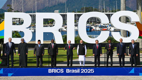 Putin: Los BRICS abogan por la igualdad, la buena vecindad y los valores tradicionales