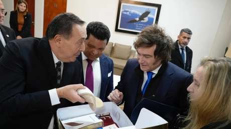 El pastor 'milagroso' de Argentina es ahora investigado por lavado de dinero