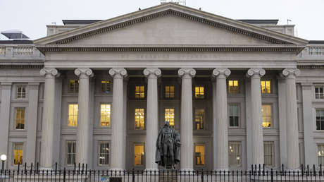 EE.UU. 'avienta un salvavidas' a bancos de México acusados de lavado de dinero