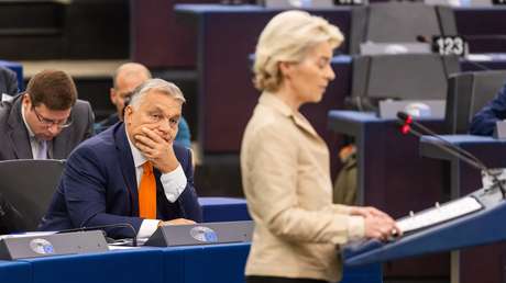 Orbán: Denuncias de corrupción contra Von der Leyen son "solo la punta del iceberg"