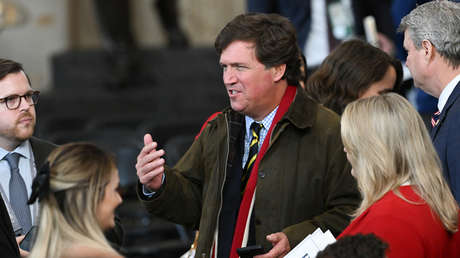 Tucker Carlson: EE.UU. oculta la verdad sobre Epstein y silencia a quienes buscan conocerla