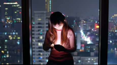 El riesgo oculto para tu salud de las luces nocturnas