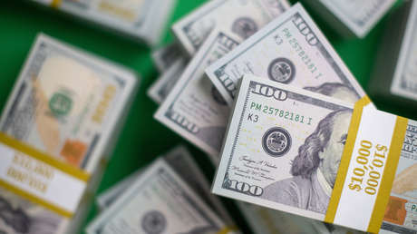 "Este proceso ya no puede detenerse": Lavrov revela qué pasará con el dólar que EE.UU. usa como "arma"