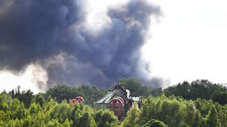 El escenario principal de Tomorrowland se incendia a dos días del inicio del festival (VIDEOS)