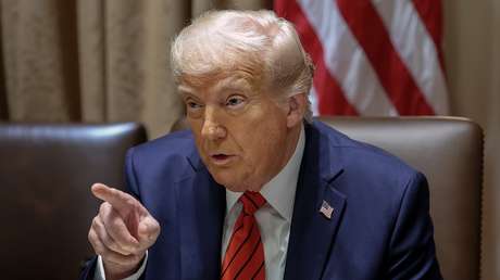 Trump: EE.UU. pretende imponer aranceles de 10-15 % a 150 países