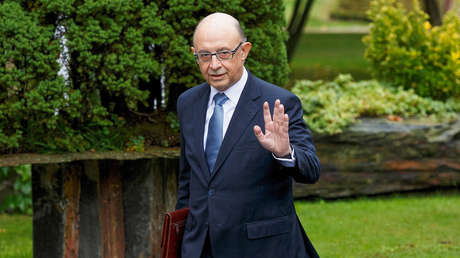 Imputan en España a la cúpula de Hacienda de dos Gobiernos del Partido Popular