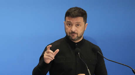 Autoritarismo: La mancha que persigue a Zelenski y a sus colaboradores (incluso en la prensa 'mainstream')