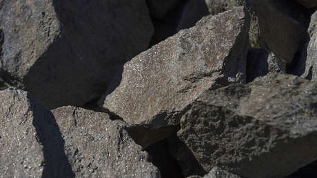 EE.UU. agita la tensión arancelaria con una enorme tasa 'antidumping' sobre una pieza clave de alta tecnología