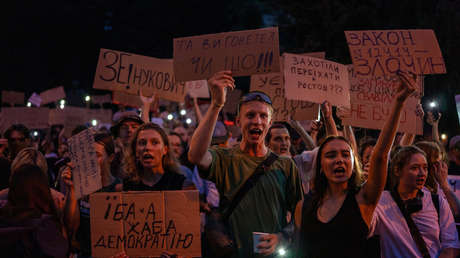 "Zelenski es un demonio": Estallan protestas en Ucrania tras la ofensiva de Zelenski contra agencias anticorrupción