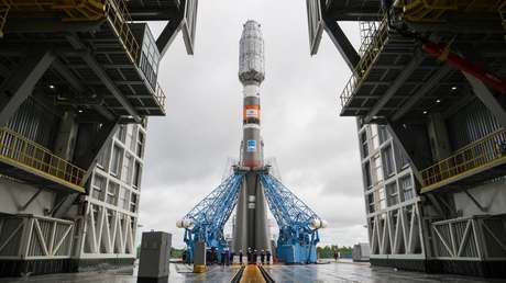 Cooperación estratégica: Rusia pondrá en órbita un satélite iraní