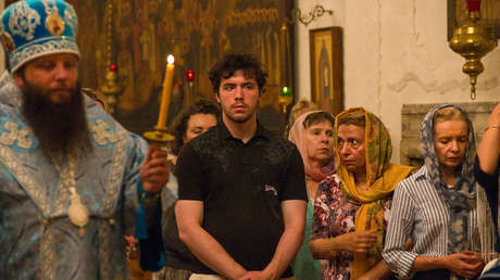 "Tsunami" de fieles: ¿por qué tantos hombres en EE.UU. acuden en masa a la Iglesia ortodoxa?