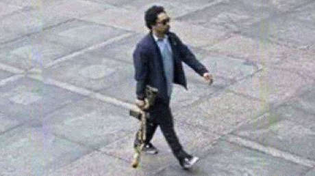 Manchas de sangre: revelan detalles del rifle que usó el autor de la masacre en torre de Nueva York