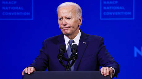 Así es la vida de Biden acosado por el mayor escándalo político en la historia de EE.UU.