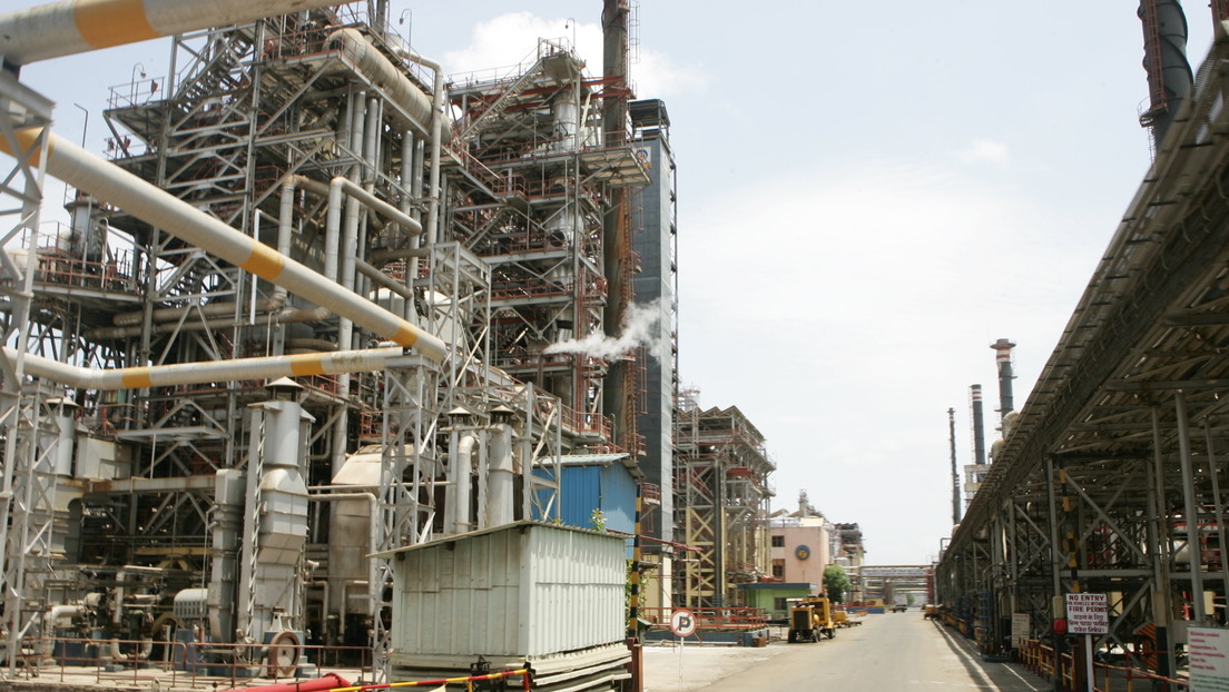 Reportan que las amenazas de EE.UU. no afectan al crudo ruso en el mercado indio